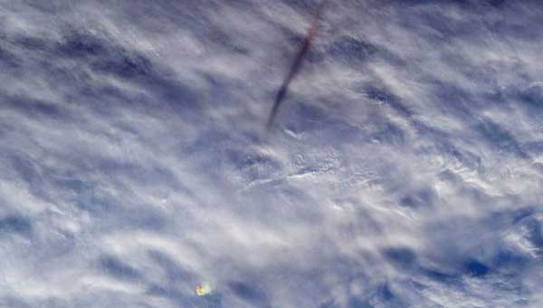 НАСА выпускает фотографии великого метеора