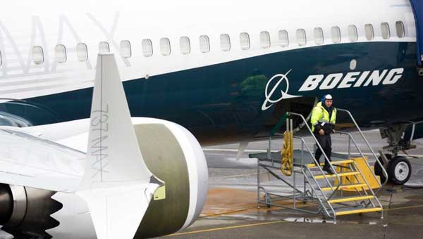 Boeing 737 MAX будет оснащен сигнальной лампой 