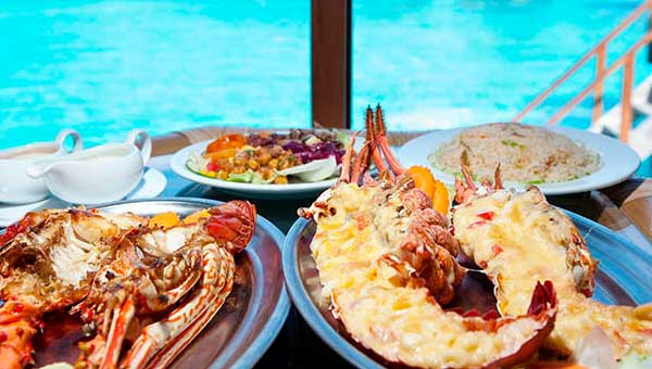 Чем себя порадовать из еды на Мальдивах? 